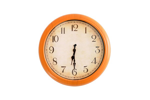 Son las seis y media en inglés | Traductor de español a inglés - inglés.com