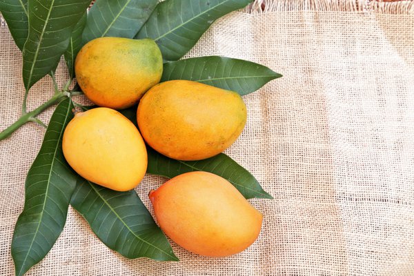 an image to describe the word 'ripe'
                
                which generally used in a context of ready for harvest
                
                