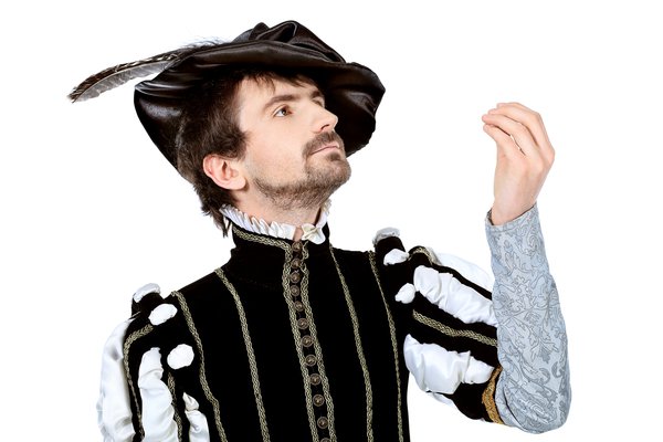 Nobles | Spanish to English Translation - SpanishDictionary.com
