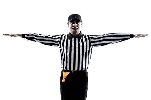 an image to describe the word 'referee'
                
                which generally used in a context of sports
                
                