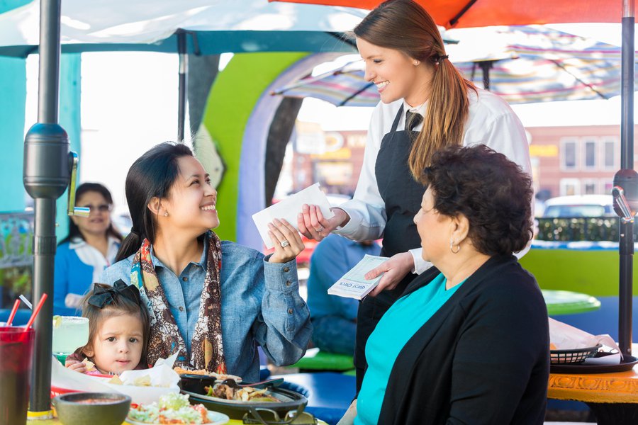 La cuenta, por favor Spanish to English Translation