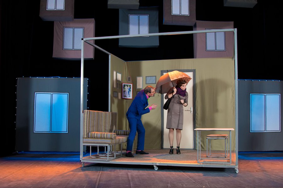 Setting in Spanish English to Spanish Translation