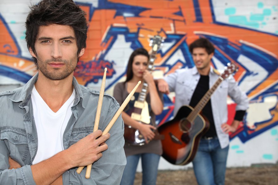 Banda | Spanish to English Translation - SpanishDictionary.com