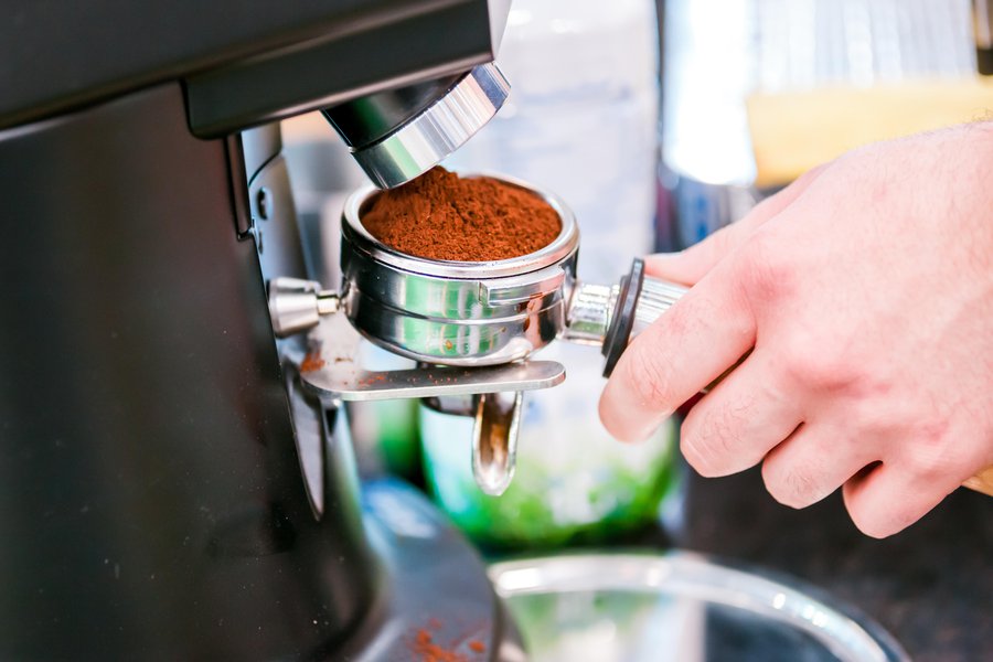 To grind in Spanish English to Spanish Translation