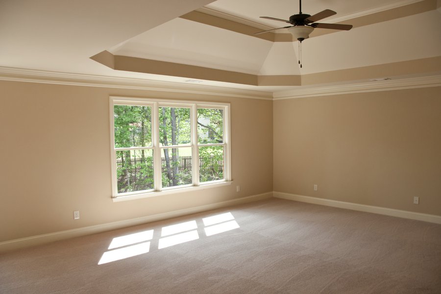 Room in Spanish English to Spanish Translation