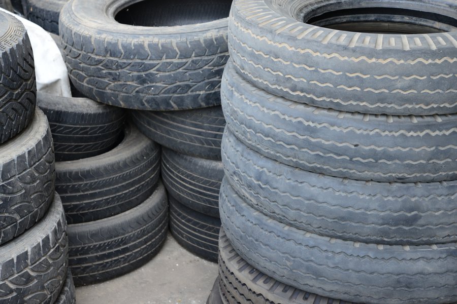 Rubber in Spanish English to Spanish Translation