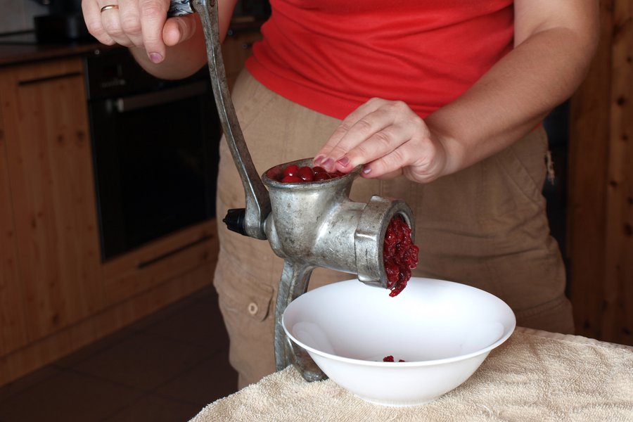 Moler | Spanish to English Translation - SpanishDictionary.com