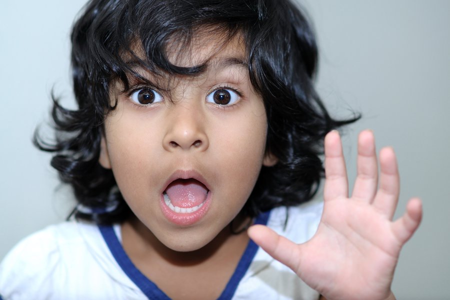 To discover in Spanish English to Spanish Translation